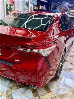 تۆیۆتا کامری